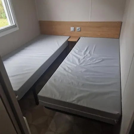 אתר קמפינג Mobilhome Sur פיריאק-סור-מר